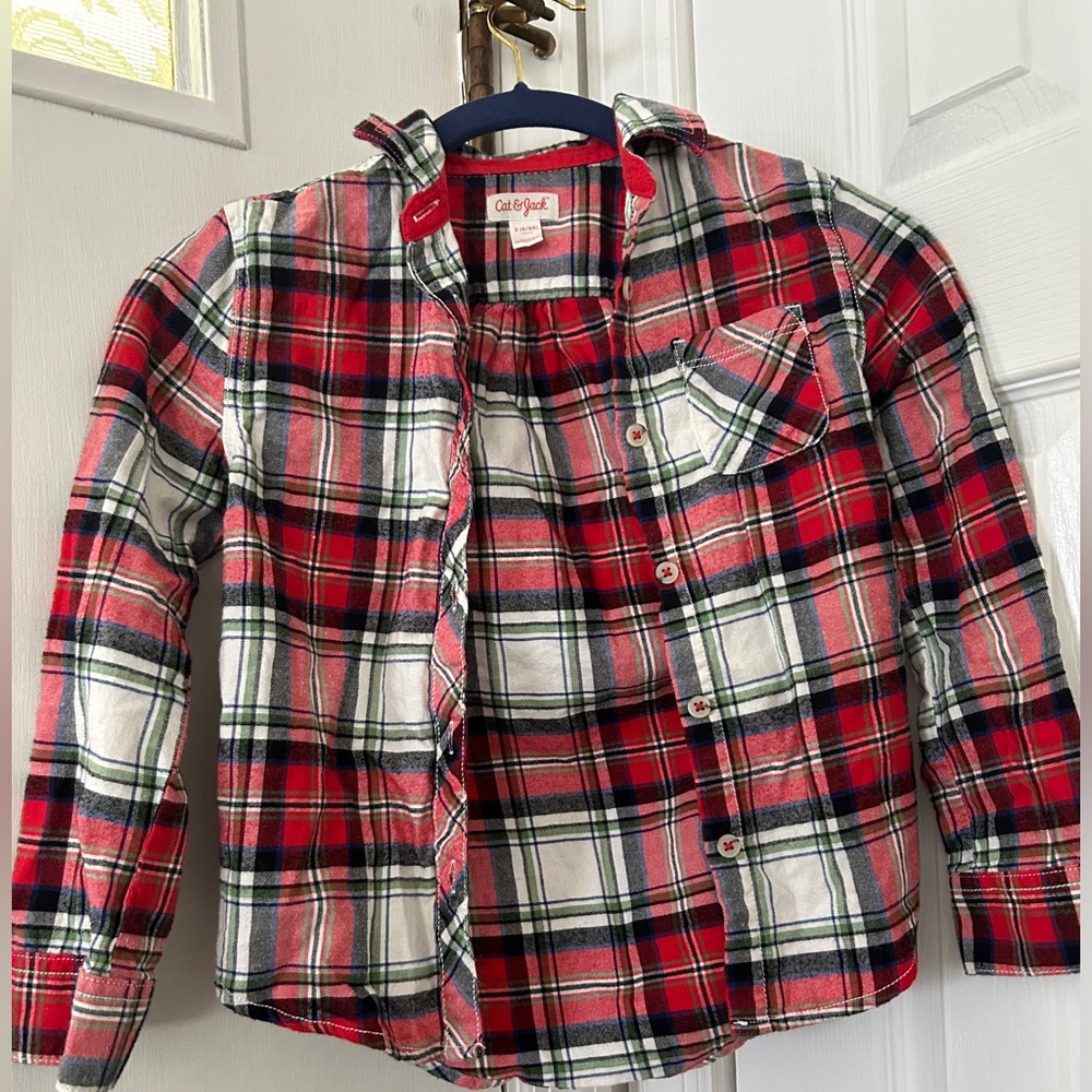 Cute plaid girls button-down
￼Cat&Jack
Great condition